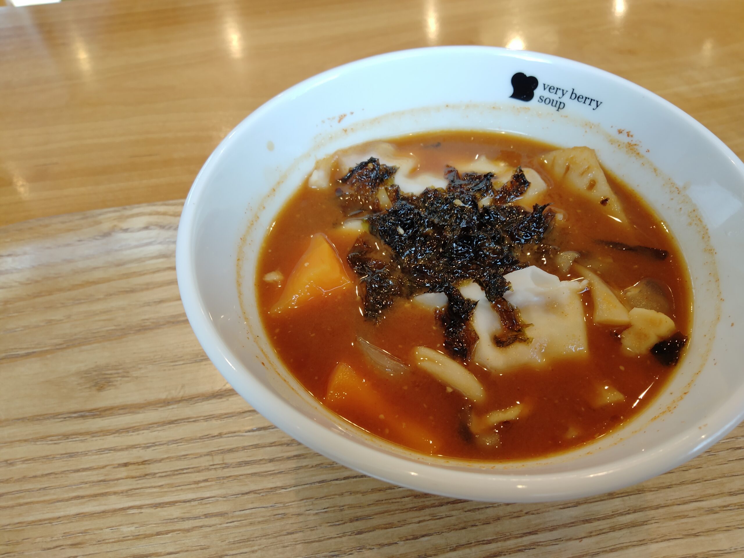 大豆ミート餃子の韓国味噌ピリ辛スープ Korean Spicy Soup w/ Soy Meat Gyoza ￥870
